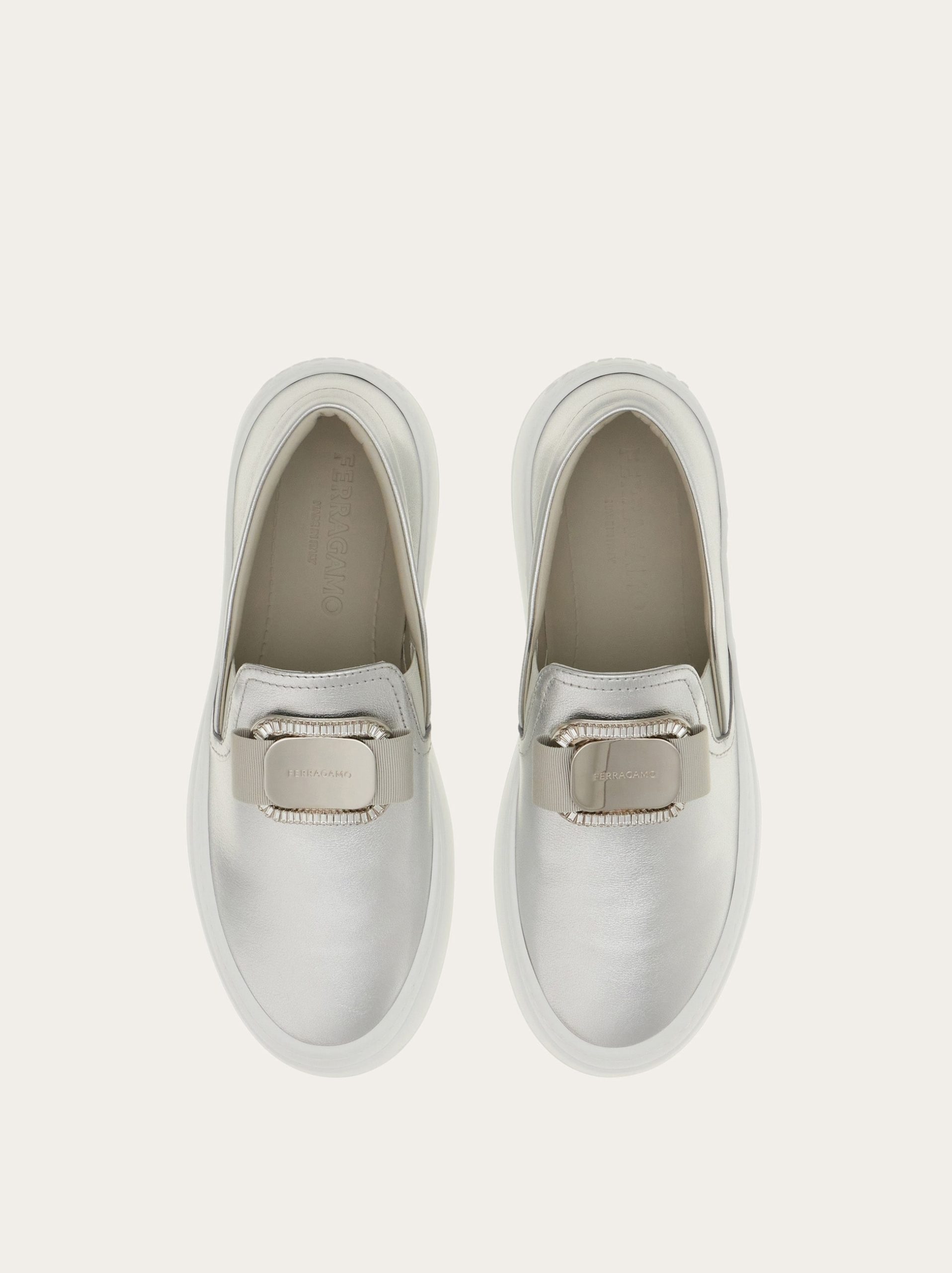 Ferragamo New Vara plate slip on - Image 6